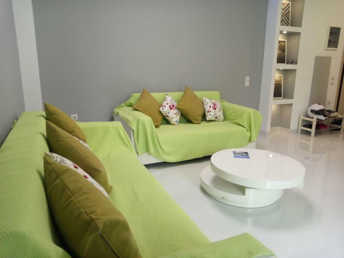 Luxury Apartment Next To The Sea Beach Athens Exterior photo